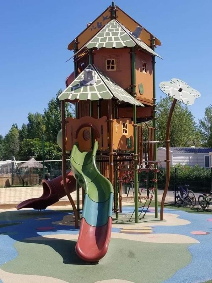 Mobilhome La Carabasse Vias Plage Kültér fotó