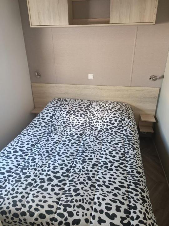 Mobilhome La Carabasse Vias Plage Kültér fotó